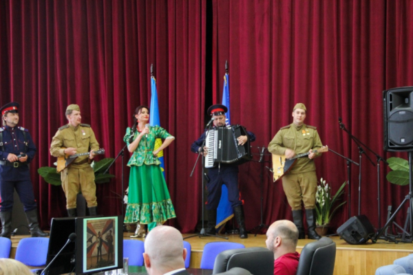 0221ED94127-0E04-5717-AB9D-8CBCDD15B295.jpg