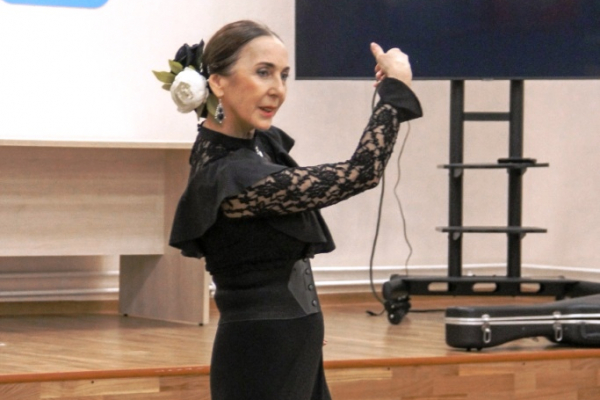 img-47709D9FE307-A6FD-E423-712E-7FD3C6D9E69B.jpg