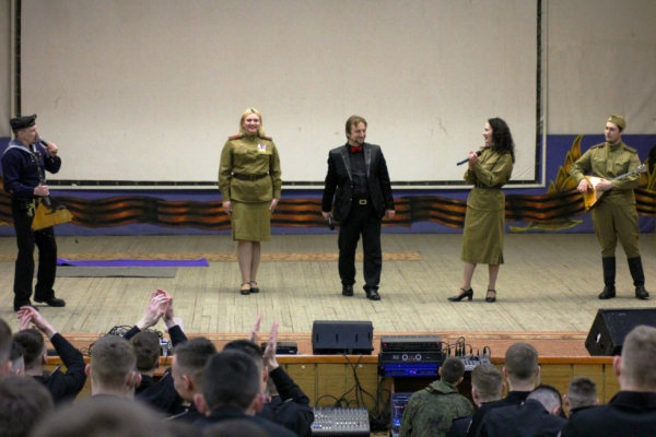 img-634542F7E436-E1CE-F216-9454-8ACE566EE135.jpg