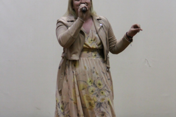 img-81556AF5EC80-90A0-6289-5BE9-09D1FF2B0093.jpg