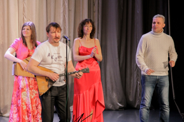 img-784386E6F369-D333-3C38-96B9-4219ECCAE143.jpg
