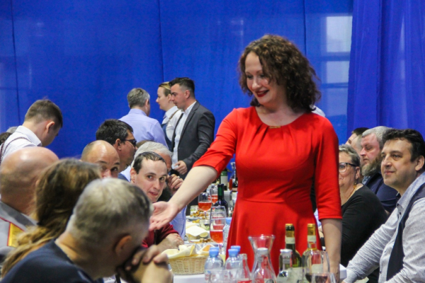 img-3184CD79F5FE-6B7C-BC32-5624-C181816375A3.jpg