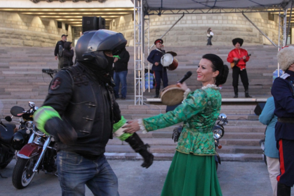 img-114963B87C65-1908-4B96-F707-FCEBA072DEE5.jpg