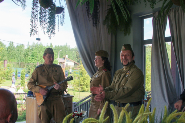img-5477ECE5BB52-BA94-D0E6-C1A1-1DB060B64AEA.jpg