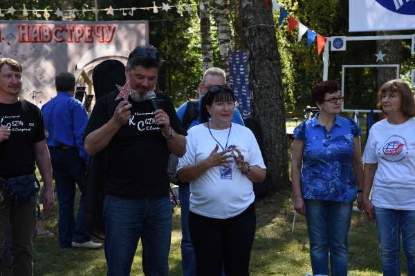 0060141816D-B708-6AED-69EC-A92937761E06.jpg