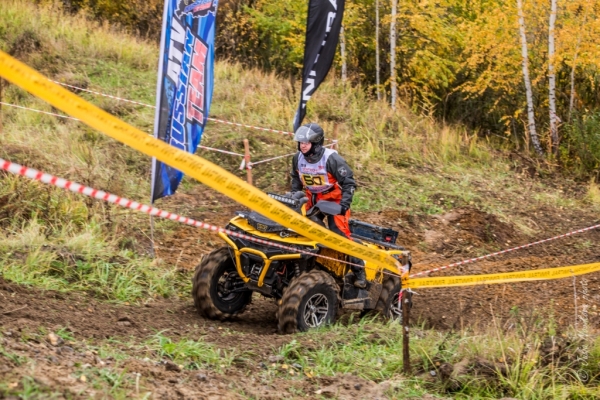 ahverdova-92685AEBB46D-6565-A904-B1B3-42A323731FD4.jpg