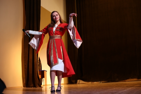 img-1100EF6139D7-9327-43C2-C448-8E870F50E8AE.jpg